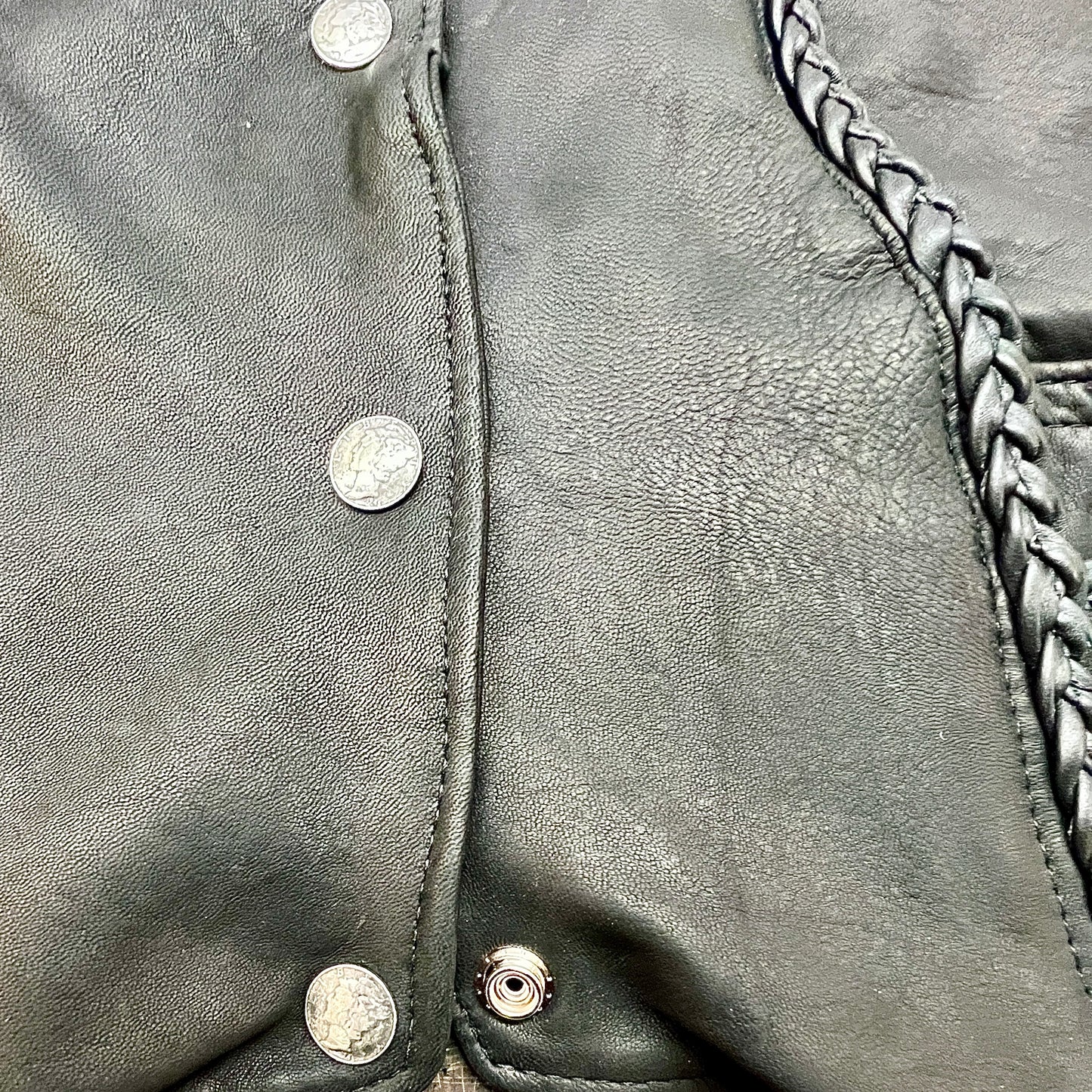 Women's Leather Silver-Snap-Front Vest